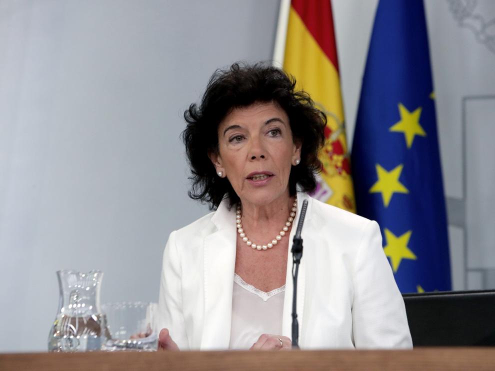 La portavoz del Gobierno, Isabal Celáa, en la rueda de prensa posterior al Consejo de Ministros