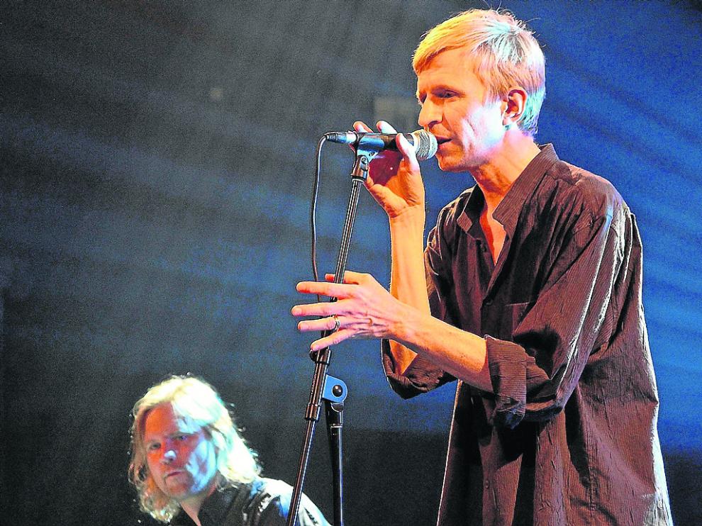 El sueco Jay-Jay Johanson cerrará la velada de este sábado en el Parque Tío Jorge.