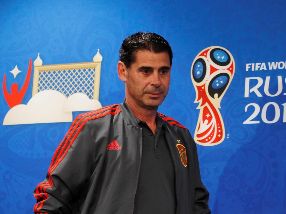 Fernando Hierro durante la rueda prensa previa al España-Rusia.