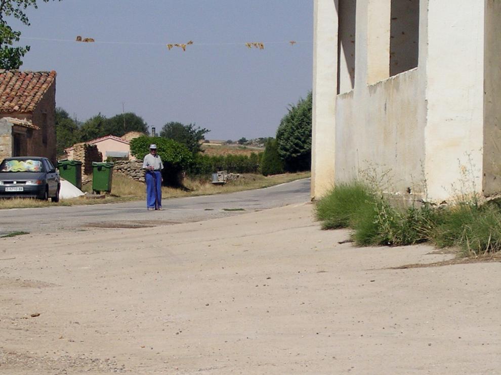 Una calle de Allueva.