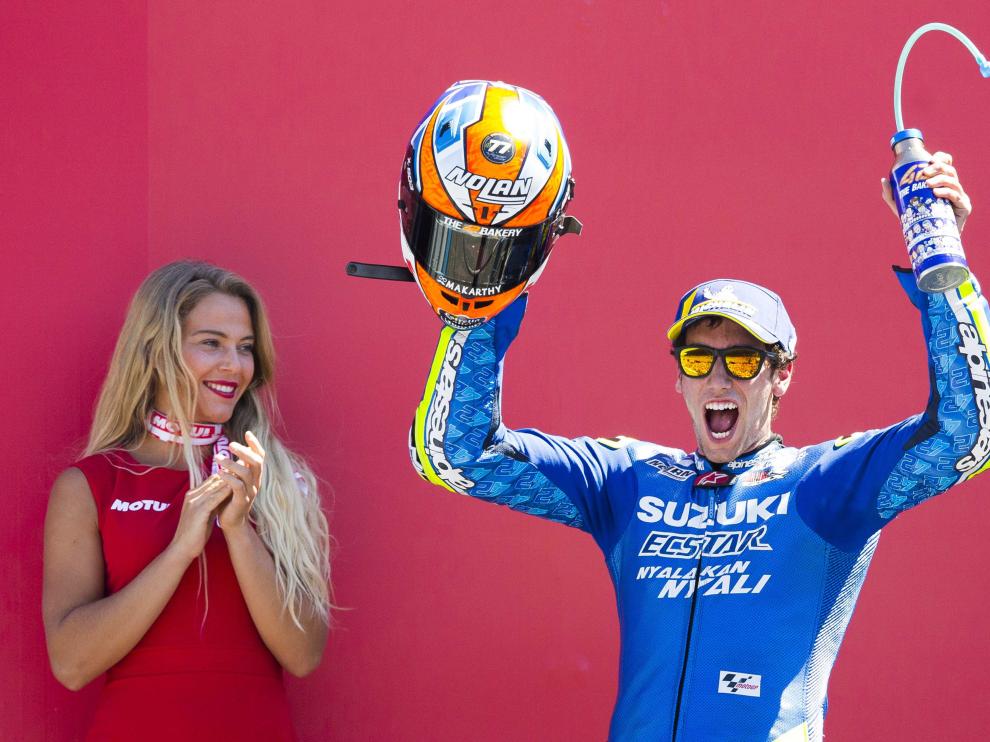 Álex Rins celebra su segunda posición en el GP de Holanda de Moto GP.