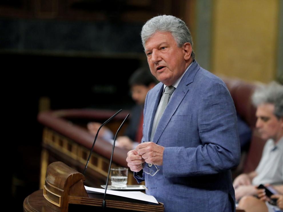 El diputado de Nueva Canarias, Pedro Quevedo, este lunes en el Congreso.