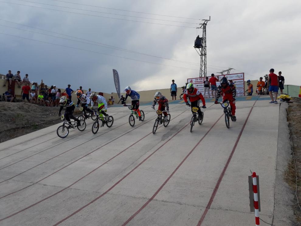 Salida de una de las pruebas celebradas este sábado en el circuito El Arañal
