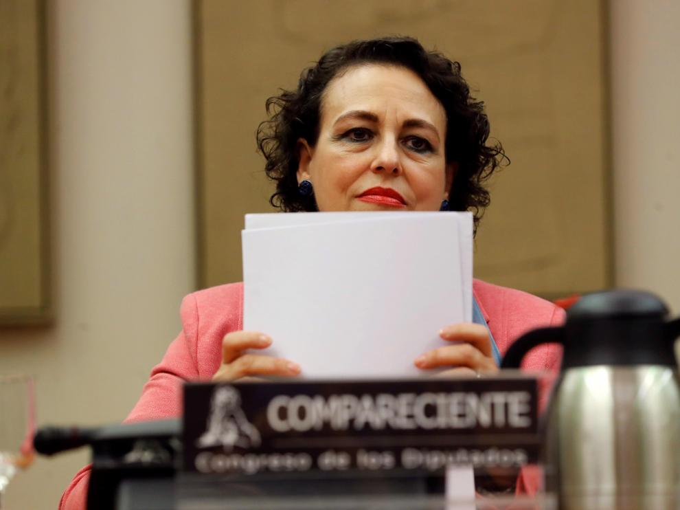 La ministra de Trabajo, Magdalena Valerio, durante una comparecencia en la Comisión de Trabajo del Congreso.