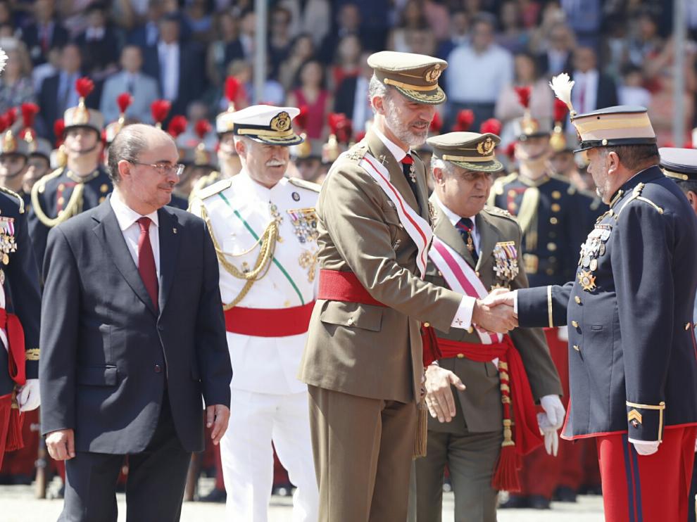 El Rey preside la entrega de despachos en la AGM