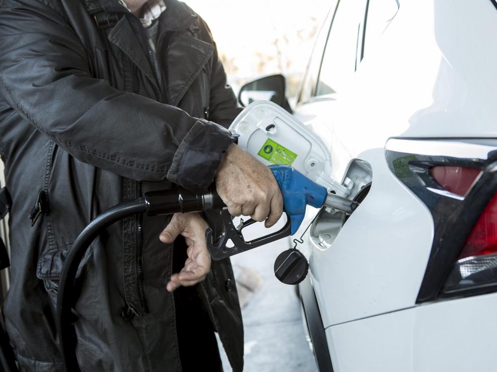 El precio de la gasolina y el gasóleo ha roto su tendencia descendente.