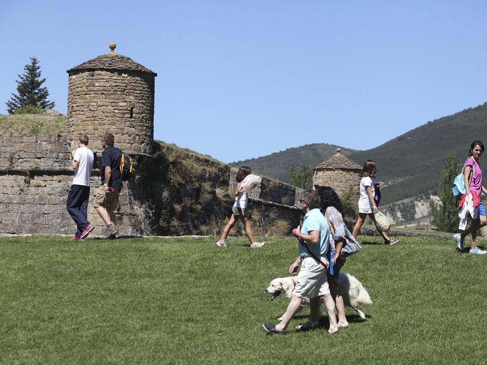 Turistas en Jaca
