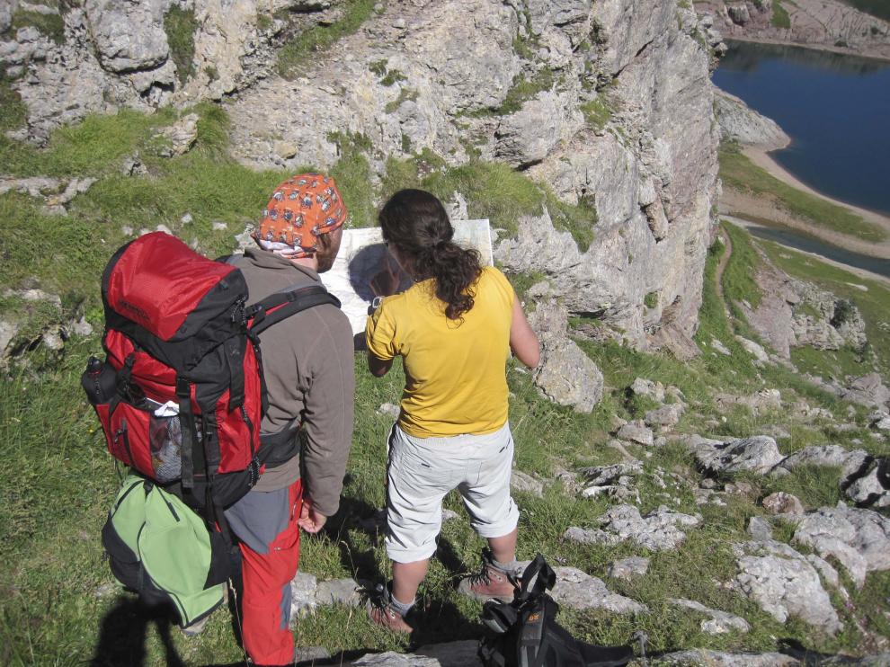 Seguridad en montaña Asesorar a los excursionistas y