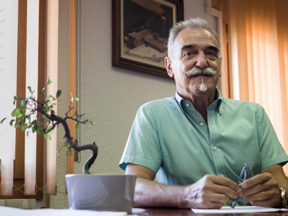García, en su despacho del ayuntamiento de La Joyosa