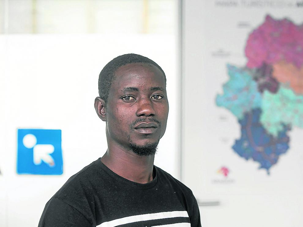 Lucky Oamen, un nigeriano de 26 años que vivió la odisea del Aquarius, espera encontrar en España su oportunidad.