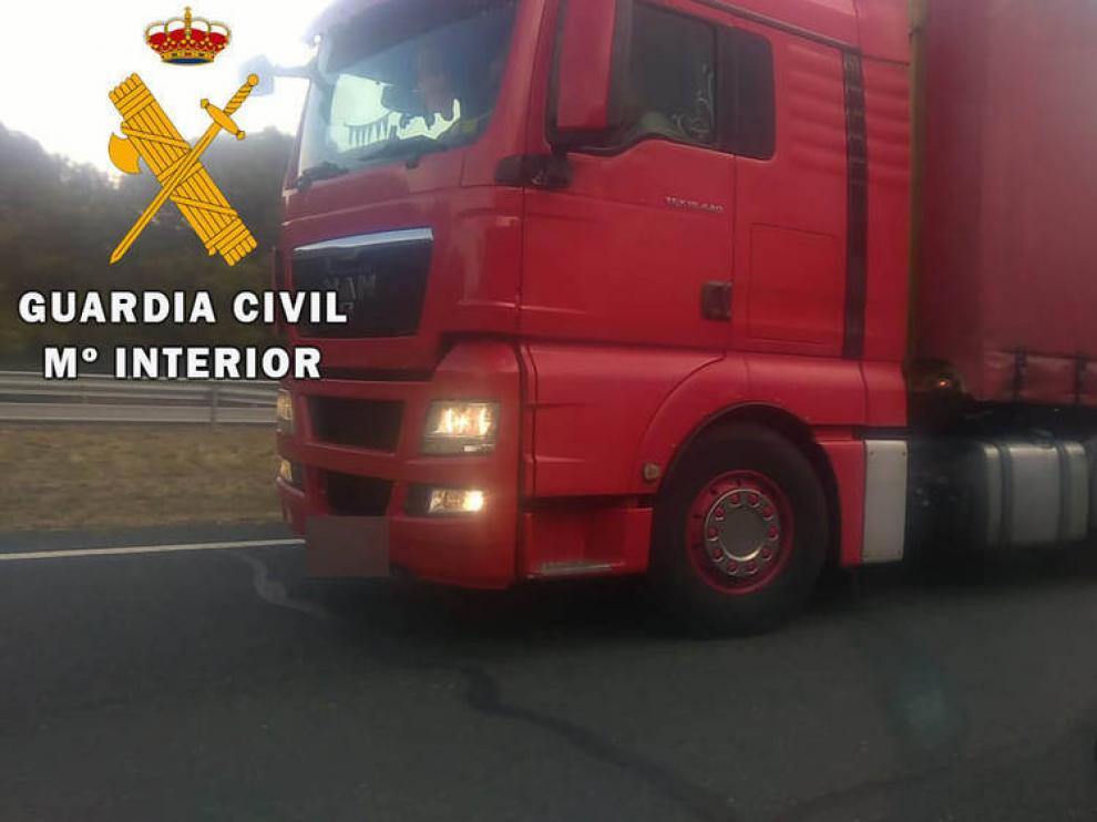 La Guardia Civil logra localizar a un camionero que circuló en sentido contrario hacia Zaragoza en junio