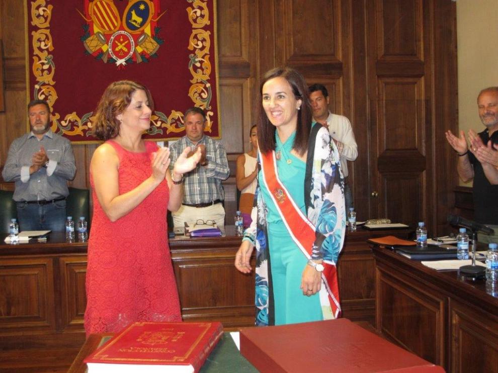 La concejala de Teruel María Jesús Sanjuán toma posesión en sustitución de José Ramón Morro.