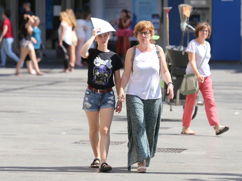 Las temperaturas alcanzarán hoy los 38 grados en la capital