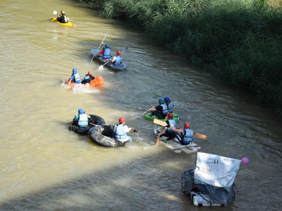 Descenso del río Alcanadre en diversos tipos de barca