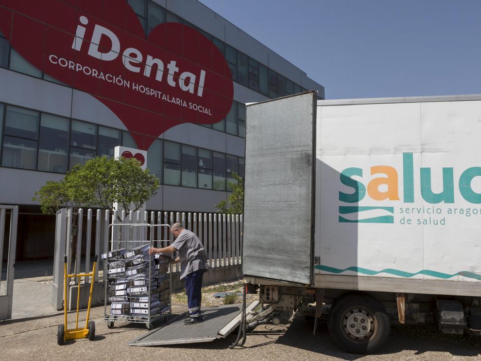 Sanidad se llevó el pasado lunes los expedientes clínicos de los pacientes de la clínica Idental de Zaragoza.