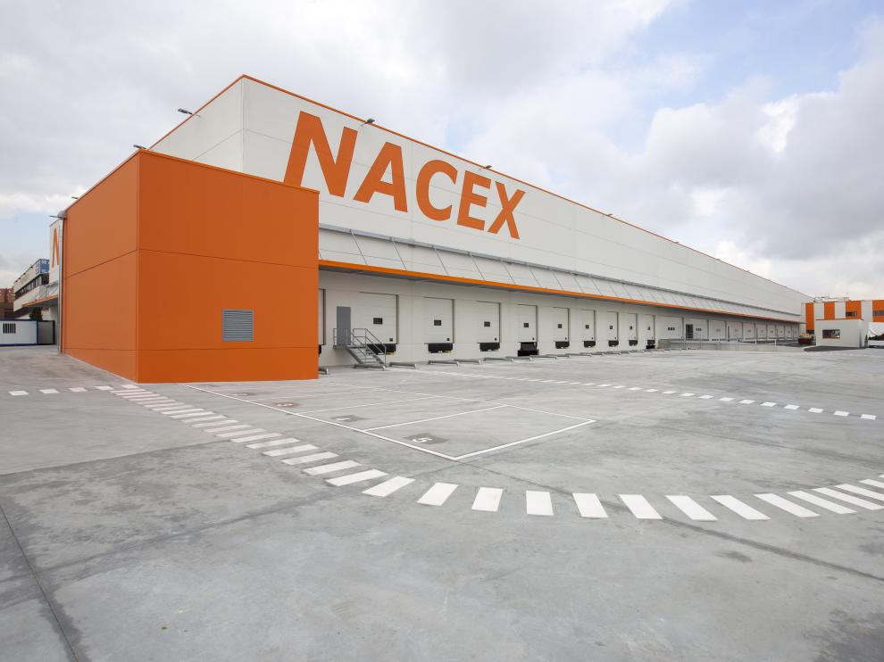 La compañía envío de correo y paquetería nacional NACEX