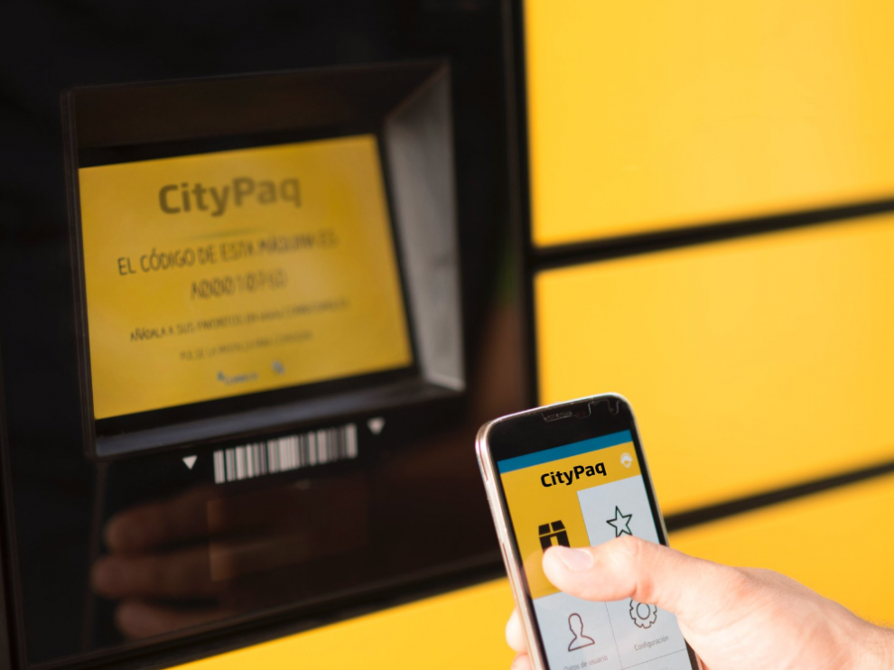 El punto de entrega, instalado en la estación de autobuses de Calatayud, dispone de seis compartimentos.