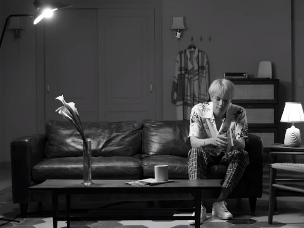 El grupo coreano BTS arrasa con un nuevo videoclip de Epiphany