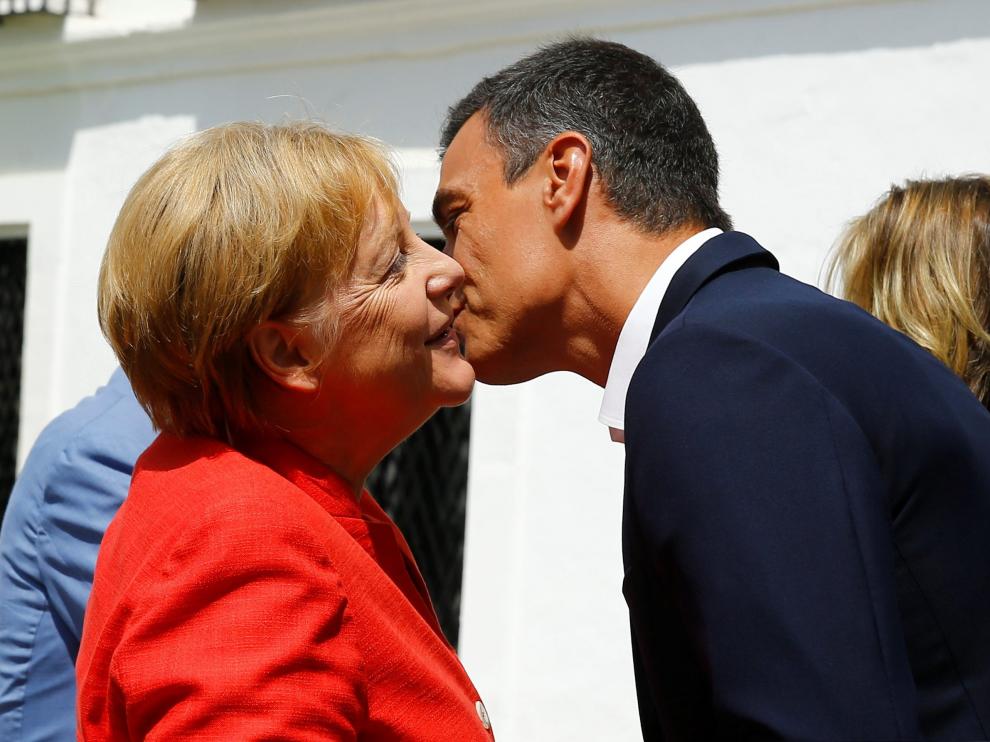 Pedro Sánchez recibe a Angela Merkel