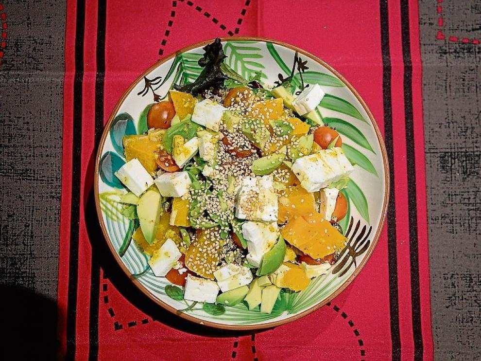 La ensalada de quinoa que prepara Isabel Macías.