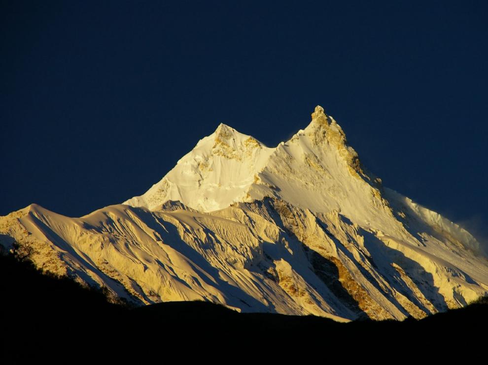 El pico Ismail Samani (Tayikistán) tiene una altitud de 7.495 metros.