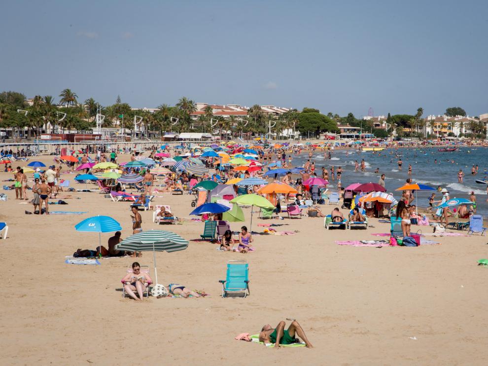 La alcaldesa de Cambrils prevé una buena temporada turística.