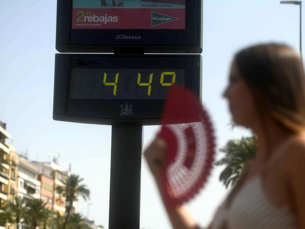 Entre el 24 de julio y el 13 de agosto, los sanitarios catalanes comunicaron 67 casos de personas afectadas por golpes de calor.