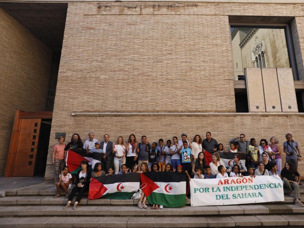 Visita de los niños saharauis al Palacio de la Aljafería