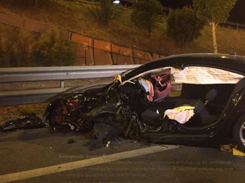 Uno de los vehículos siniestrados en el accidente de Madrid