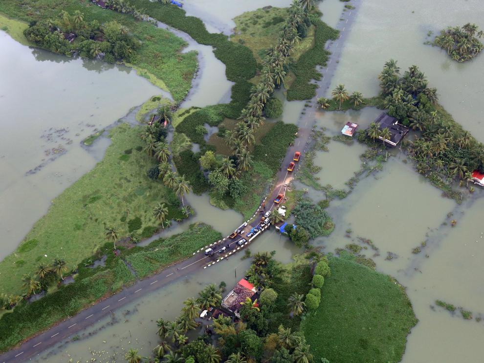 Más de 200 muertos en las peores inundaciones en un siglo en el sur de India