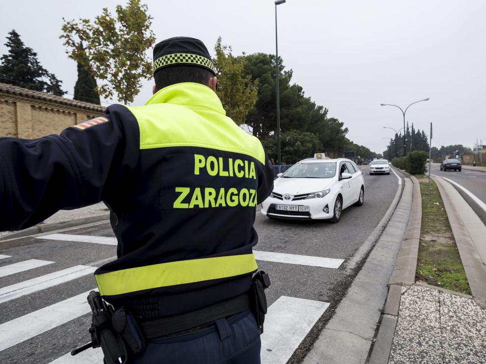El autor del robo fue detenido por la Policía Local de Zaragoza en la carretera de Castellón.