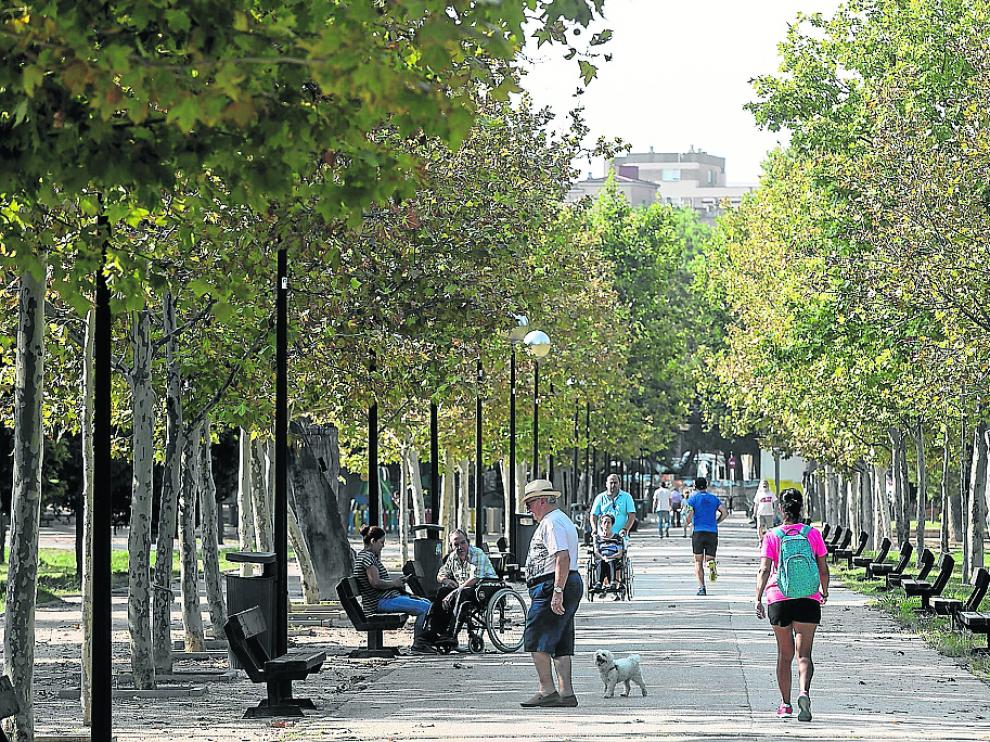 Cientos de vecinos volvieron a disfrutar del buen tiempo en el parque del Tío Jorge