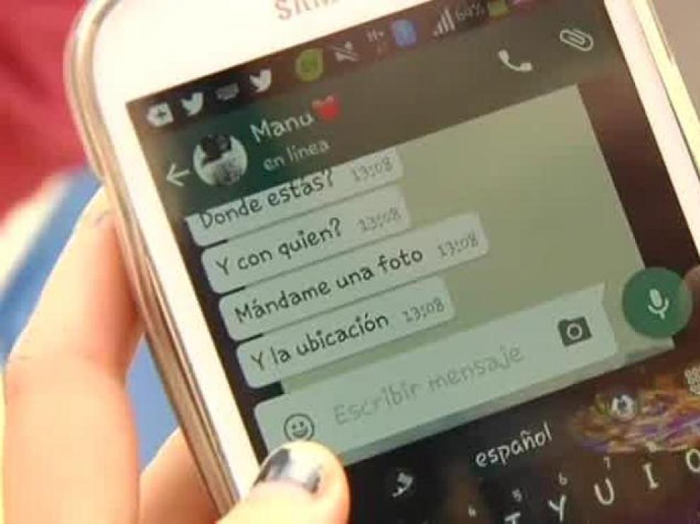 2 de cada 10 jóvenes utilizan el móvil para controlar a sus parejas