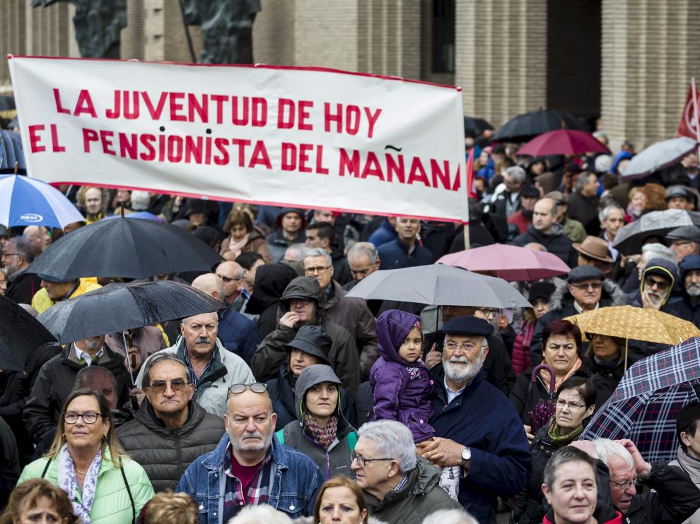 Manifestación por unas pensiones dignas en Zaragoza