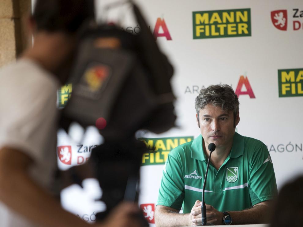 El técnico del Mann Filter Fabián Téllez