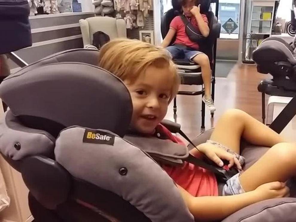 ¿Está seguro de que la silla del coche de su hijo cumple la normativa?