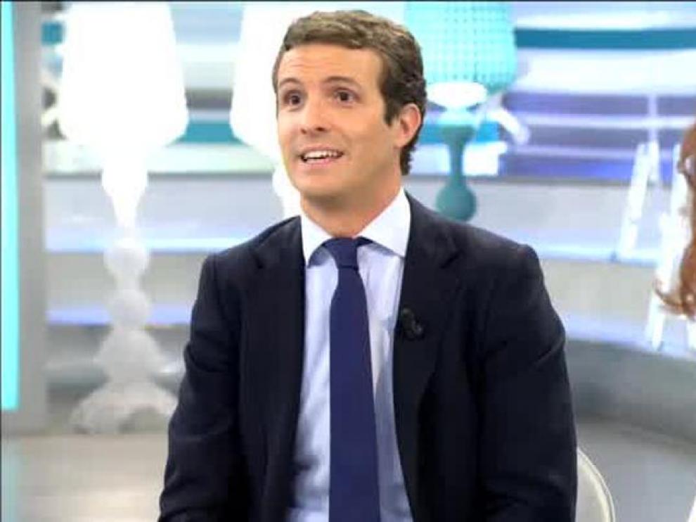 Casado sobre el caso de Carmen Montón: "No voy a hacer lo que ellos hicieron conmigo".