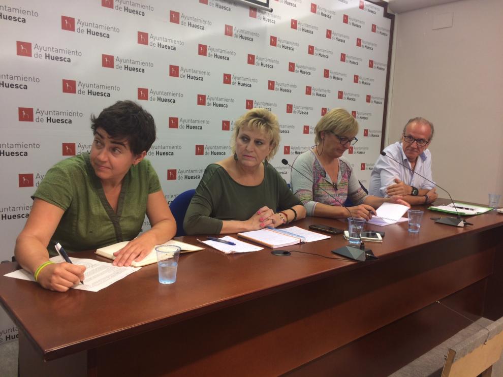 Los concejales de Cambiar en la rueda de prensa donde por primera vez han hablado tras ser cesados por el alcalde