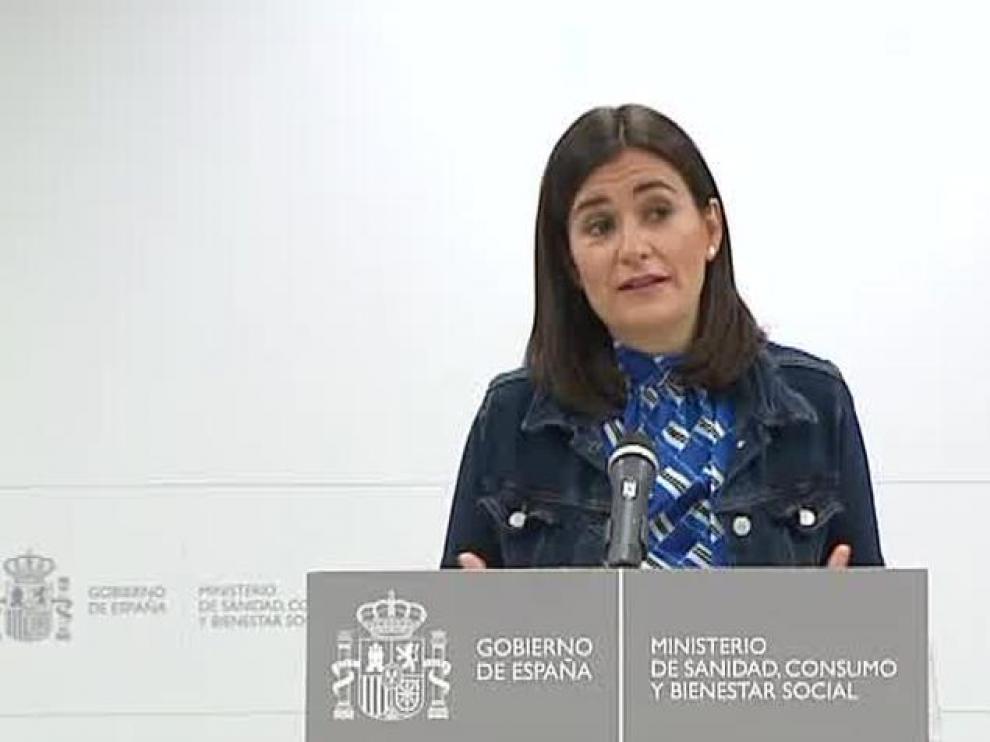 La ministra de Sanidad dimite por las irregularidades de su máster