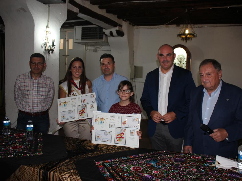 El Cachirulo presentó este martes dos sellos conmemorativos de su 50º aniversario.