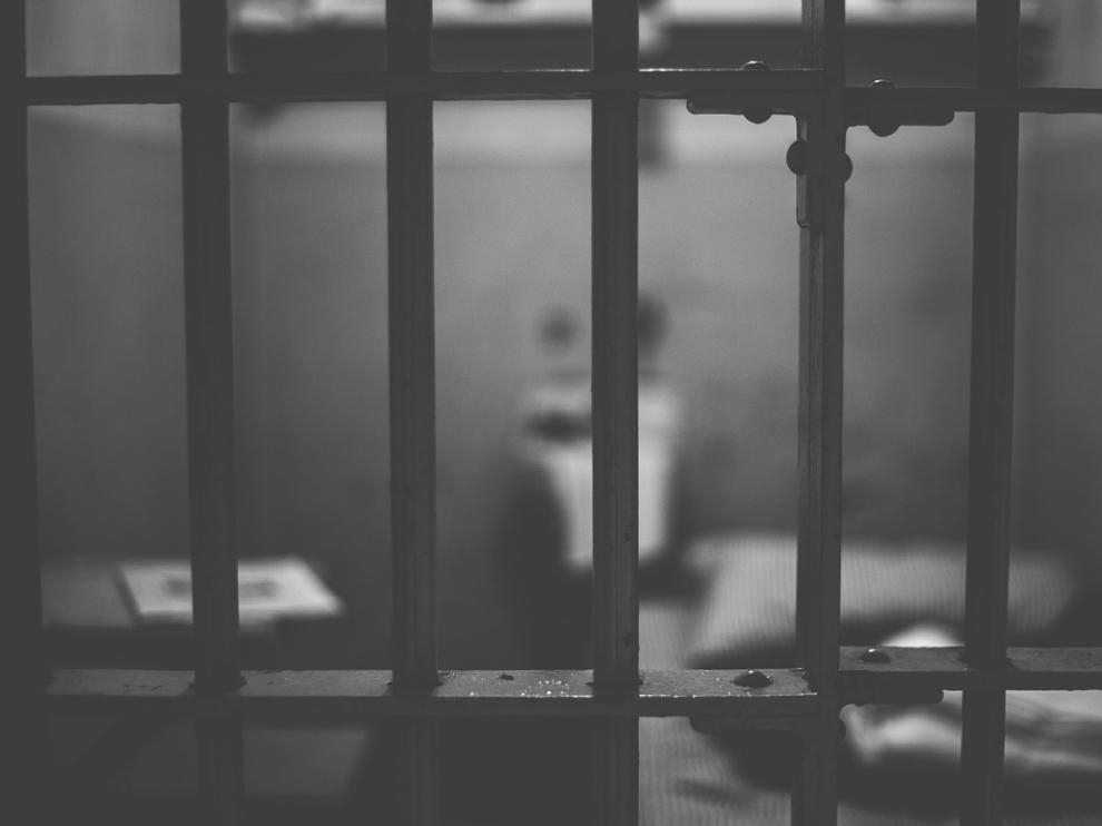Actualmente hay más de 70.000 detenidos en las cárceles francesas.