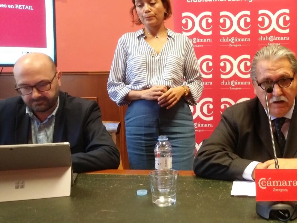 Ramón Añaños y Manuel Teruel, en rueda de prensa.
