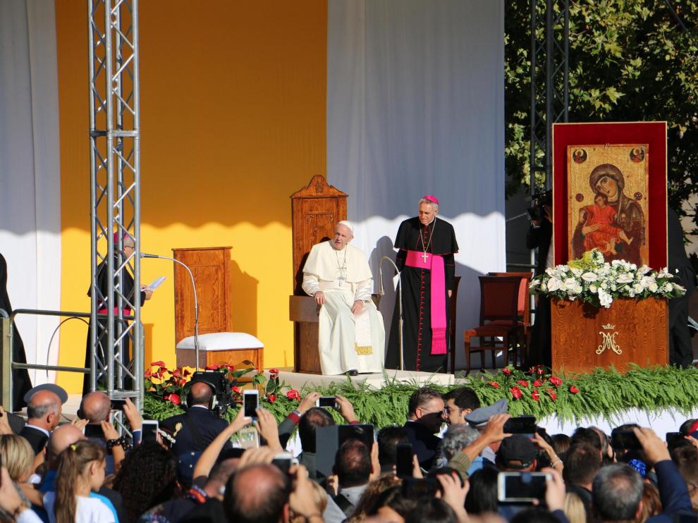 El Papa, en Sicilia