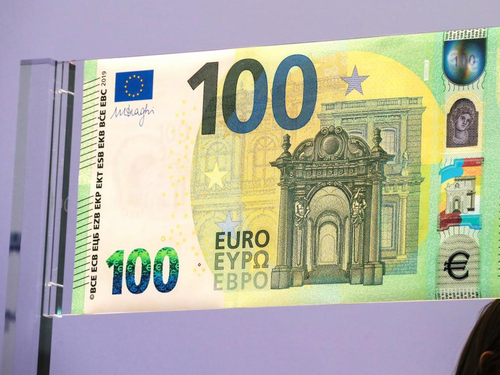 Nuevo billete de 100 euros.