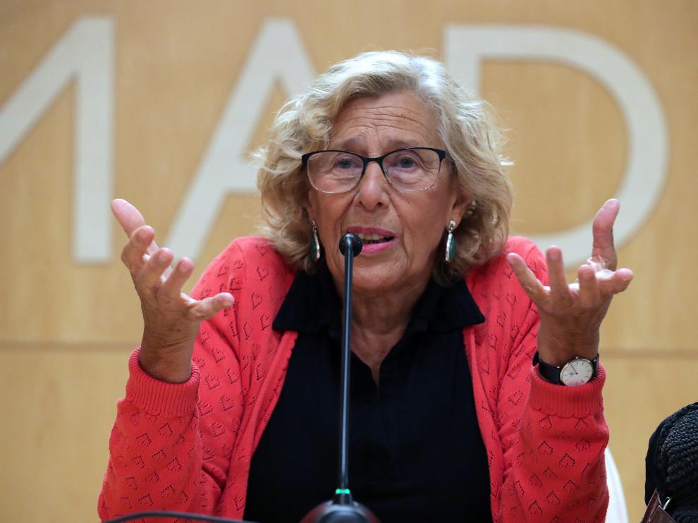Foto de archivo de la alcaldesa de Madrid en una rueda de prensa.