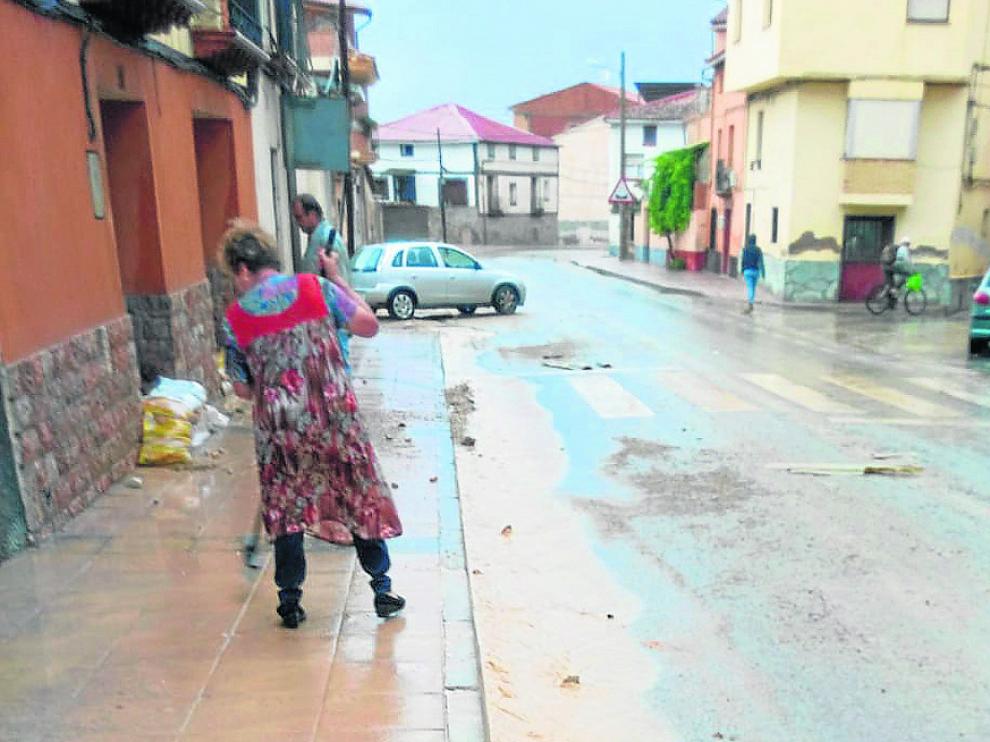 Una tormenta deja 40 litros en Morata de Jiloca y provoca inundaciones en Calatayud