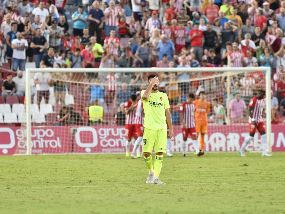 Papunashvili, tras el gol de la victoria del Almería el pasado domingo.