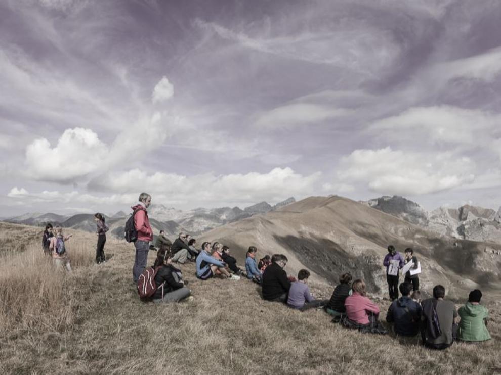 Excursión geológica en el entorno de Borau, para conocer el origen de los Pirineos.