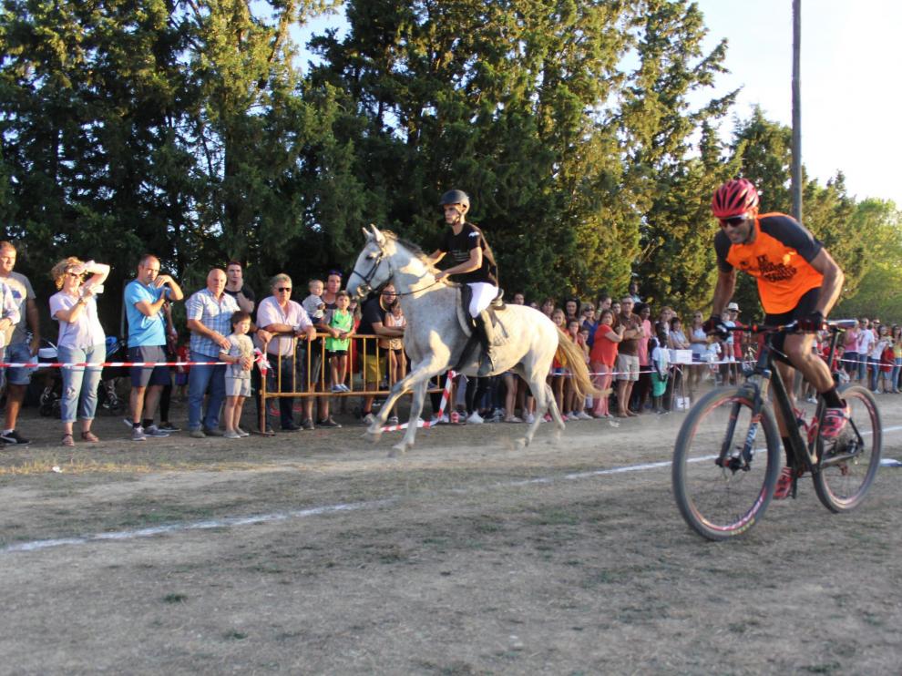 El caballo vence a los atletas de Lanaja