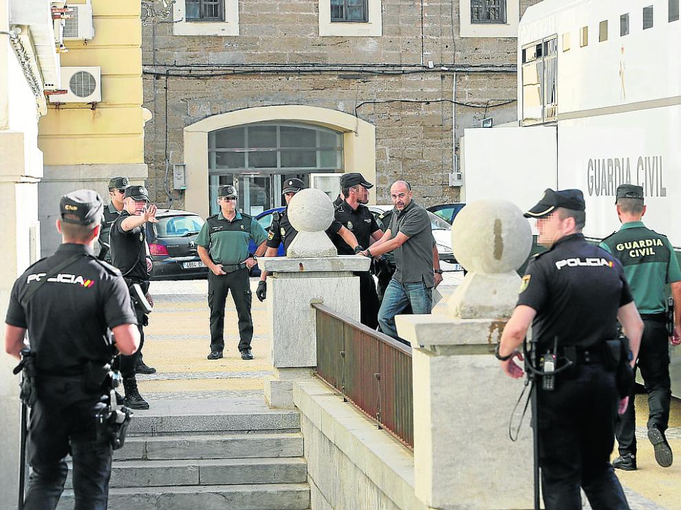 Ismael López Gómez, preso en Zuera, en un juicio celebrado en Cádiz.